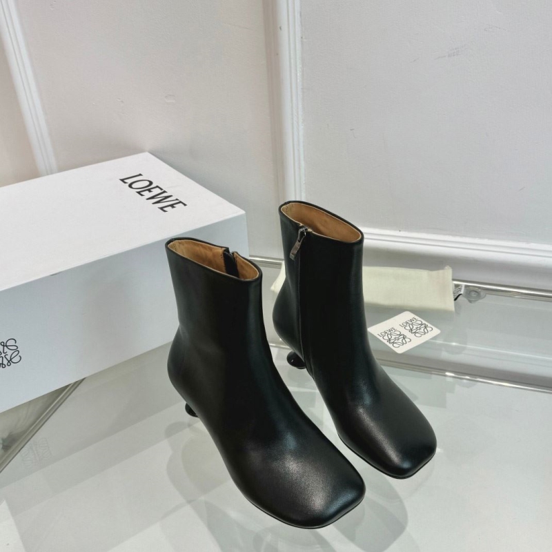 l*ew* boots